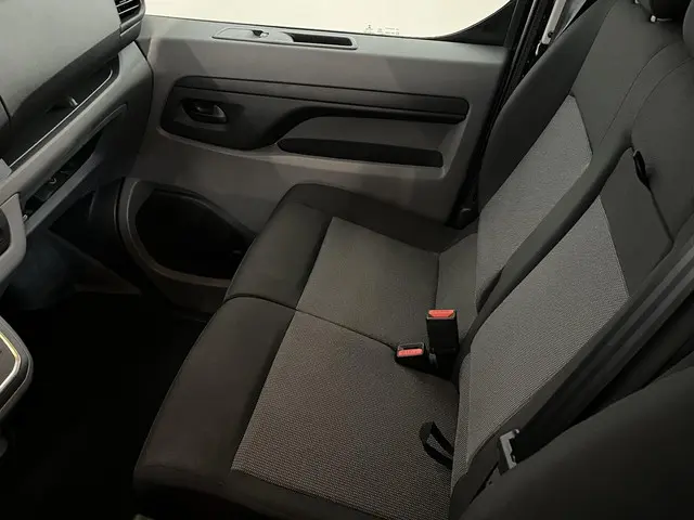 Opel Vivaro-e L3H1 Edition 75 kWh 2023 Elektrisch 17