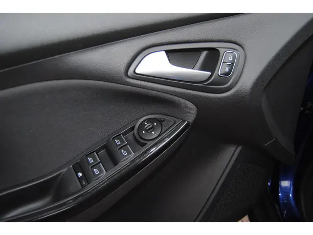 Ford Focus Wagon 1.0 Titanium 2016 Benzine 10