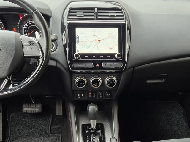 Mitsubishi ASX 2.0 Intense 2020 Benzine 10