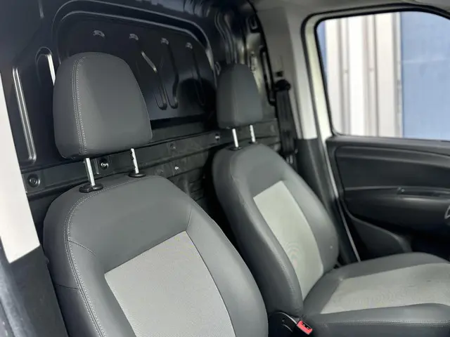 Opel Combo 1.3 CDTi L1H1 Selection 2018 Diesel 21