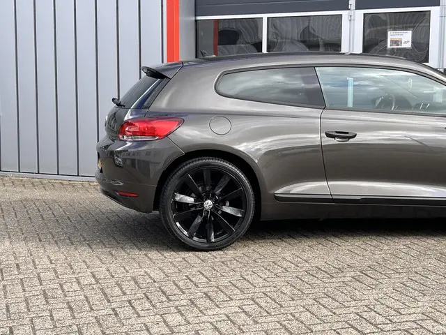 Volkswagen Scirocco 1.4 TSI Highline Plus 2012 Benzine 8