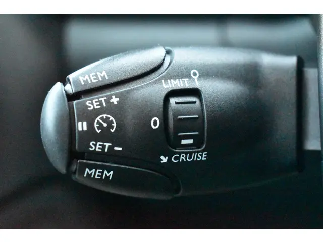 Citroën C3 PureTech 83 Feel Edition 2023 Benzine 15