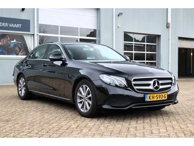 Mercedes-Benz E-Klasse 3