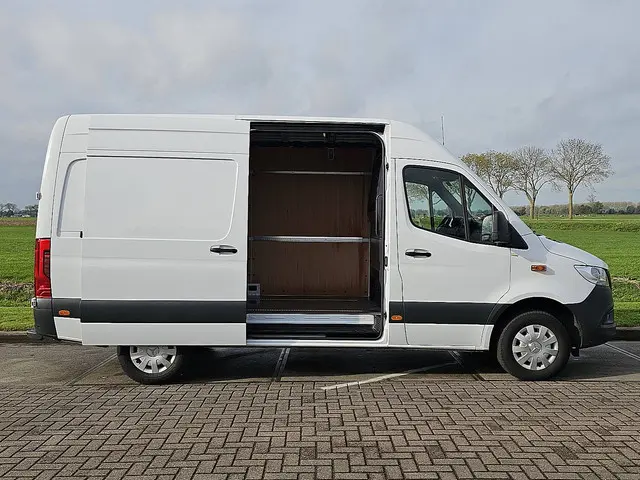 Mercedes-Benz Sprinter 317 2023 Diesel 14