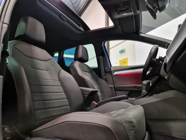 SEAT Ibiza 1.0 TSI FR Pro Black Edition 2024 Benzine 24