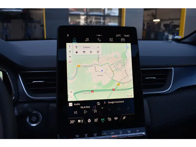 Renault Captur esprit Alpine 2025 Hybride Benzine 22