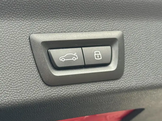 MINI Countryman Cooper S E ALL4 2023 Hybride Benzine 23