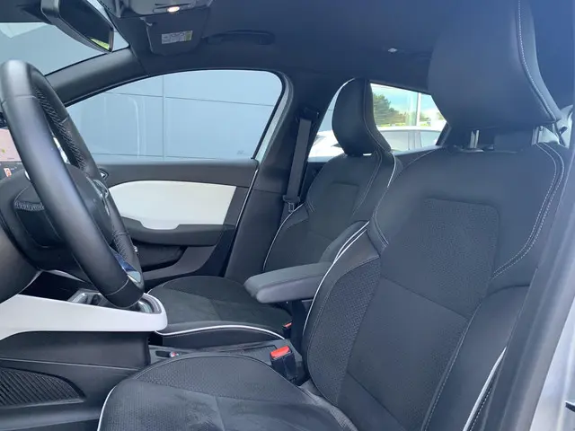 Renault Clio 1.0 TCe Intens 2021 Benzine 6