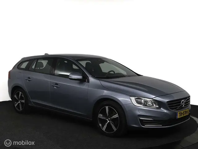 Volvo V60 2
