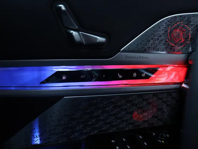 BMW 7 Serie M760e xDrive 2025 Hybride Benzine 34