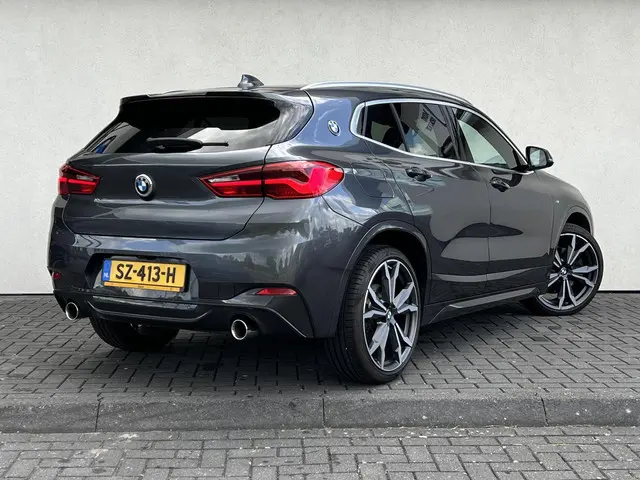 BMW X2 sDrive20i High Executive 2018 Benzine 10