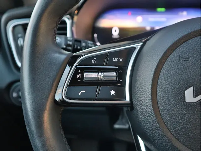 Kia Ceed 1.0 T-GDi DynamicPlusLine 2024 Benzine 9