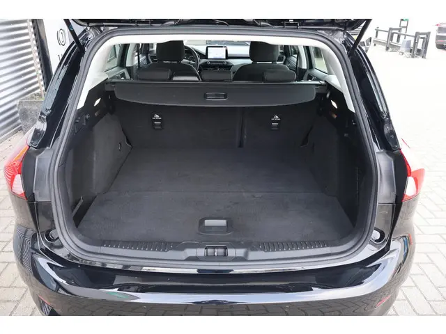 Ford Focus Wagon 1.0 EcoBoost Connected 2022 Benzine 12