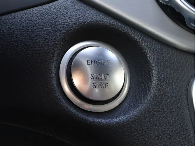 Mercedes-Benz GLA 180 AMG 2019 Benzine 44