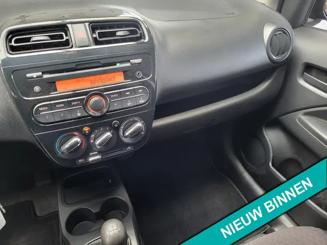 Mitsubishi Space Star 1.0 Cool+ 2021 Benzine 15