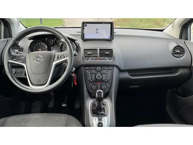 Opel Meriva 1.4 Turbo Berlin 2014 Benzine 7