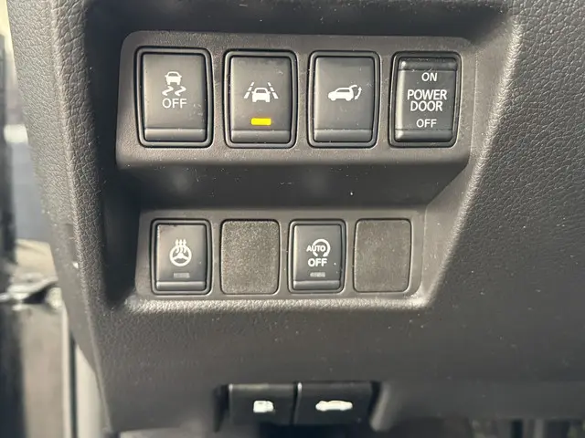 Nissan X-Trail 1.6 DIG-T Tekna 2017 Benzine 30