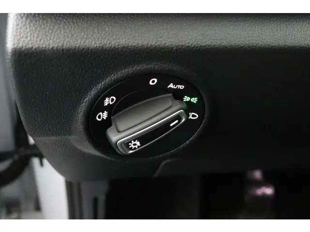 Volkswagen T-Roc 1.5 TSI Style Business 2021 Benzine 14