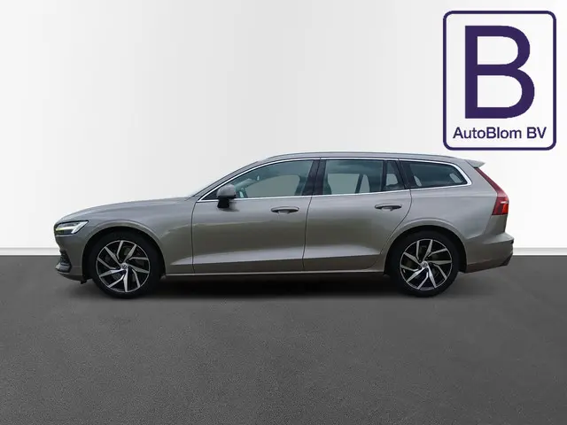 Volvo V60 2.0 T5 Momentum 2018 Benzine 9