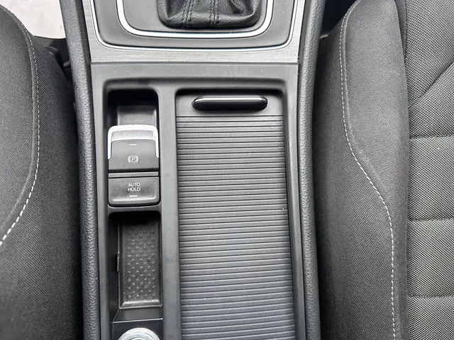 Volkswagen Golf Variant 1.2 TSI Highline 2013 Benzine 30