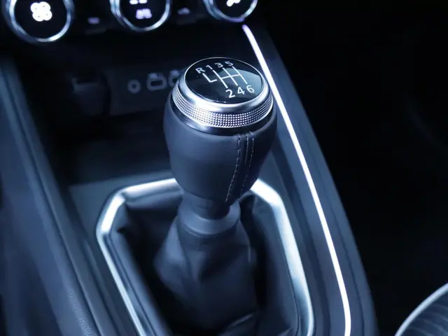 Mitsubishi Colt 1.0T MT Instyle 2025 Benzine 21