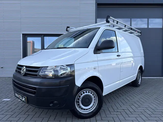 Volkswagen Transporter 2