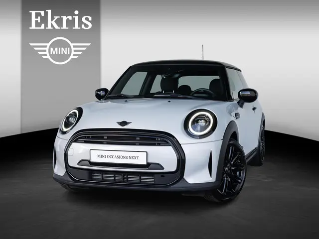 MINI 3-Deurs Cooper Aut. 2023 Benzine 1