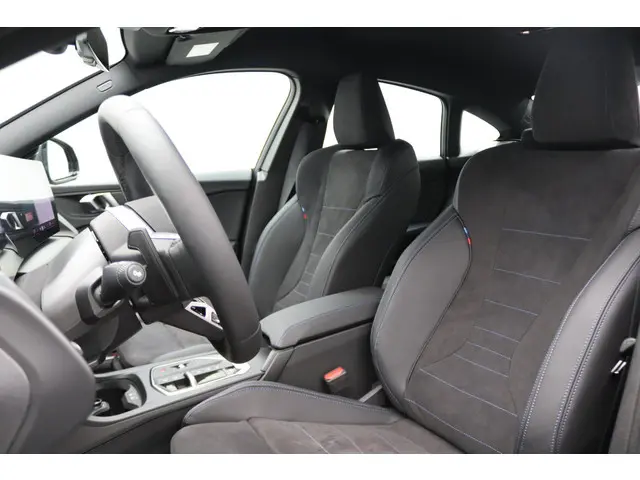 BMW 2 Serie Gran Coupé 220 2025 Benzine 17