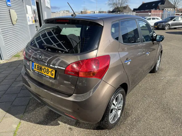 Kia Venga Automaat 1.6 CVVT ComfortLine 2018 Benzine 10
