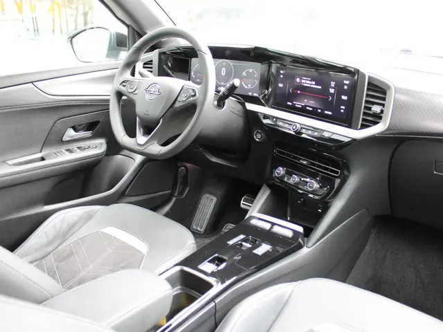 Opel Mokka 1.2 Turbo Business Elegance 2024 Benzine 3