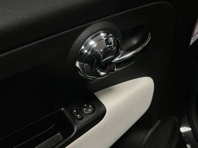 Fiat 500C 0.9 TwinAir Turbo Sport 2017 Benzine 14