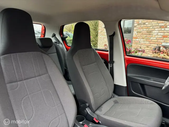 Volkswagen up! | 5 Deurs | Airco | Navi | Lm Velgen 2015 Benzine 20
