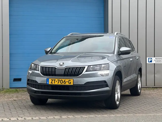 Škoda Karoq TSI Bus APPLE CARPLAY TREKHAAK 2019 Benzine 3
