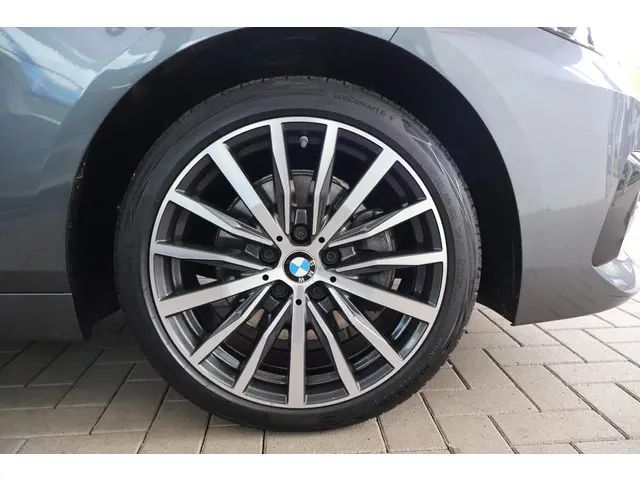 BMW 2 Serie Gran Coupé 218i 2020 Benzine 6