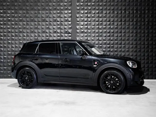 MINI Countryman 2.0 Cooper S E ALL4 2024 Hybride Benzine 2