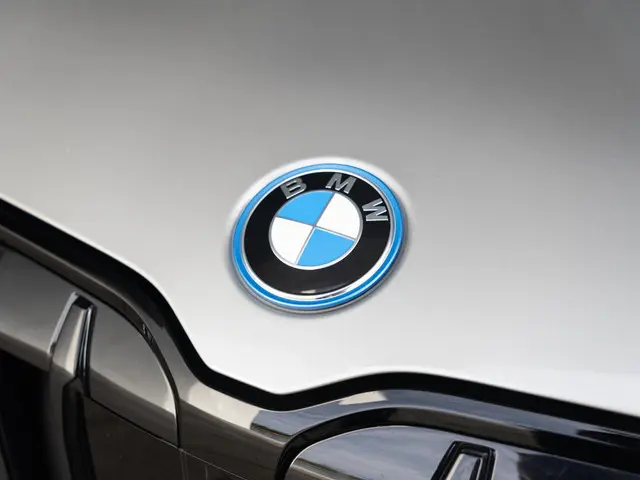 BMW X1 xDrive25e 2025 Hybride Benzine 17