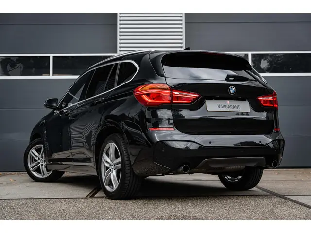 BMW X1 3