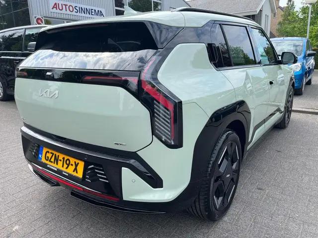 Kia EV3 GT-Line 81.4 kWh DEMO Beschikbaar 2025 Elektrisch 4
