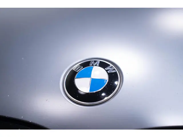 BMW 8 Serie 840d xDrive High Executive 2020 Diesel 24