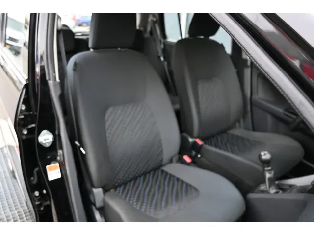 Suzuki Celerio 1.0 Comfort 2015 Benzine 26