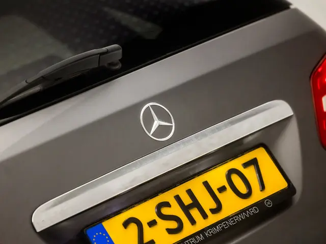 Mercedes-Benz B-Klasse 180 Ambition Sport 2013 Benzine 26