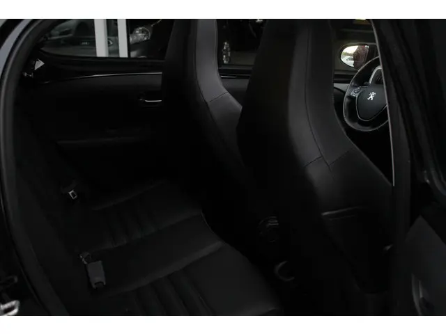 Peugeot 108 1.2 Puretech Allure TOP! 2017 Benzine 25