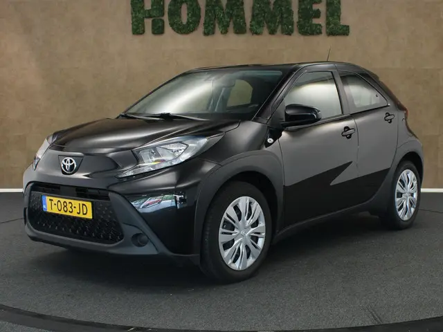 Toyota Aygo X 1.0 VVT-i MT Play 2023 Benzine