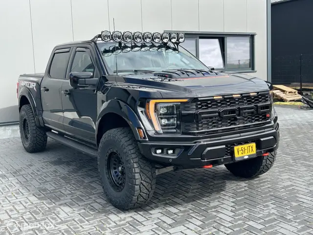 Ford F-150 USA Raptor R 5.2 Supercharged 2024 Benzine 16