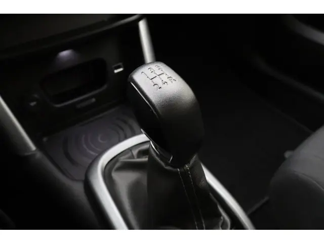 Citroën C3 Aircross 1.2 PureTech S&S Feel 2018 Benzine 28