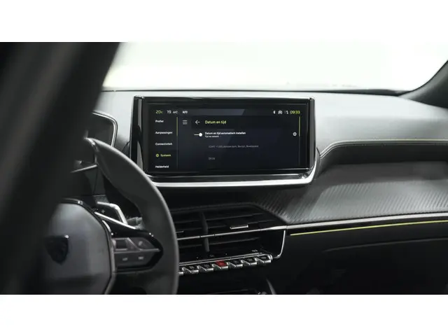 Peugeot 2008 PureTech 130 EAT8 GT 2024 Benzine 61