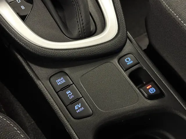 Toyota Yaris 1.5 Hybrid Active 2023 Hybride Benzine 21