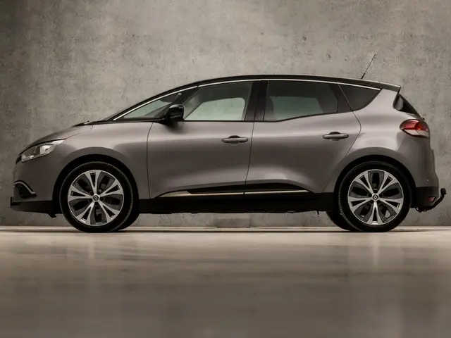 Renault Scénic 1.2 TCe Sport Collection 2017 Benzine 2
