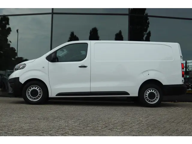 Toyota ProAce WORKER 2.0 D-4D NAVIGATOR LONG 2021 Diesel 9