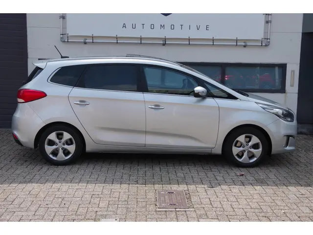Kia Carens 1.6 GDi Business Pack 2013 Benzine 22